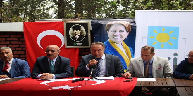 İYİ Parti'de kurultay çağrısı