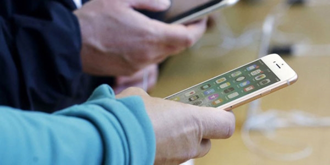 Cep telefonunda ÖTV yüzde 50'ye çıkartıldı
