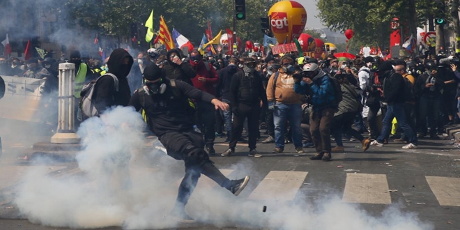 Ankara 1 Mayıs'ında CHP kortejine polis müdahalesi