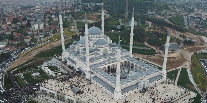 Büyük Çamlıca Camisi'nin resmi açılışı yarın yapılacak