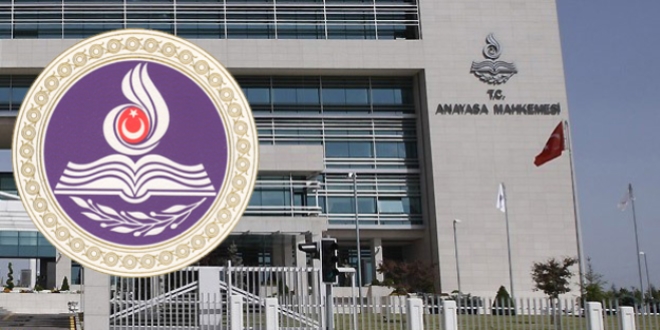 AYM'den tutuklu gazeteciler kararı