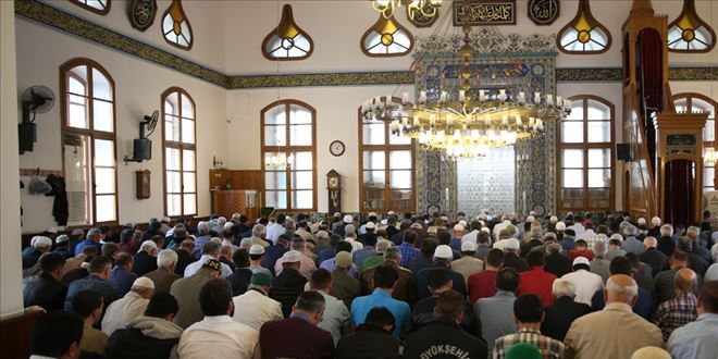 Trkiye'deki camiler ramazana hazr