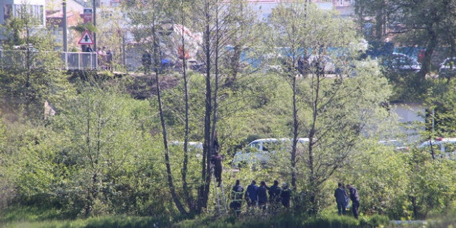 Salk memuru intihar etti