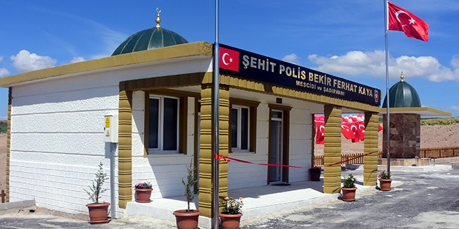 Şehit polisin adı mescitte yaşayacak