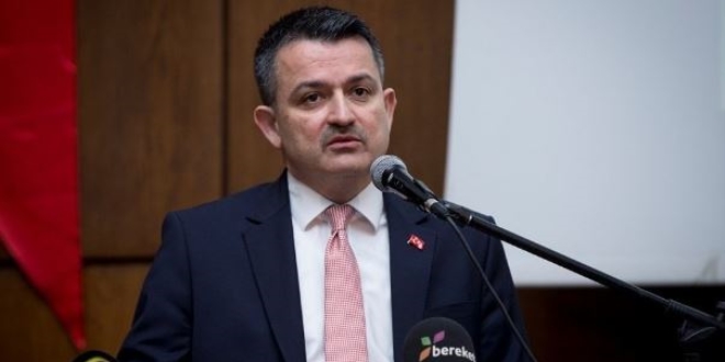 'Bu millet hiç kimsenin esareti altına girmez'
