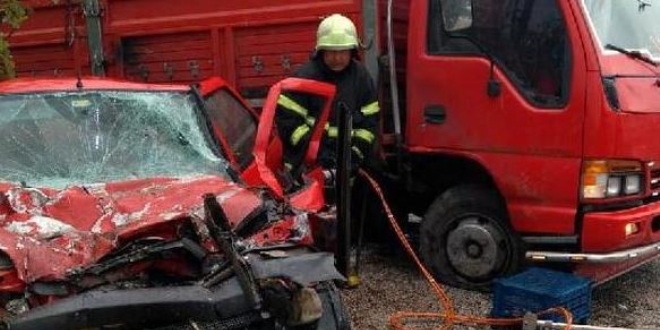 Batman'da trafik kazası: 1 ölü, 10 yaralı