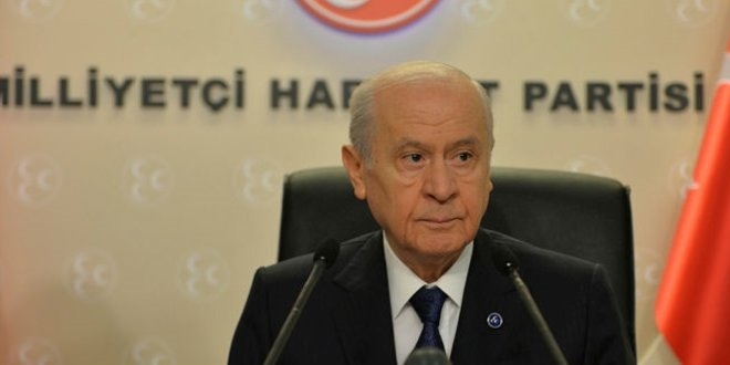 Bahçeli'den Abdullah Gül'e: AK Parti'ye vefasızlık yapıyorsun!