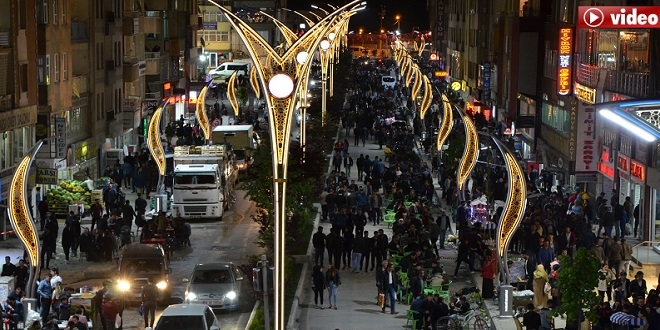 Hakkari'de Ramazan geceleri huzur içinde geçiyor