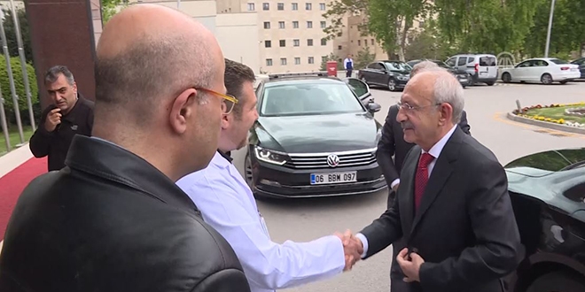 Kılıçdaroğlu'ndan gazeteci Demirağ'a ziyaret
