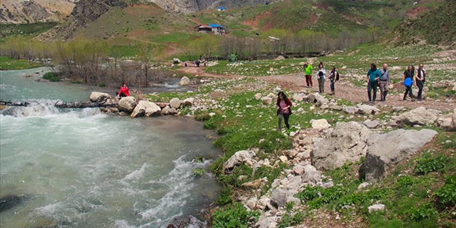 Doğa tutkunları Mercan Vadisi'ne akın etti