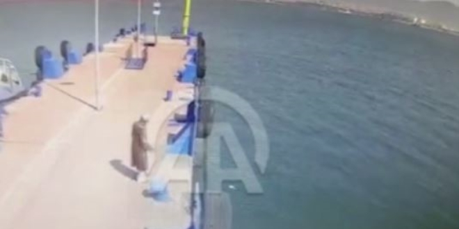 Belediye personeli intihar girişiminde bulunan kadını kurtardı