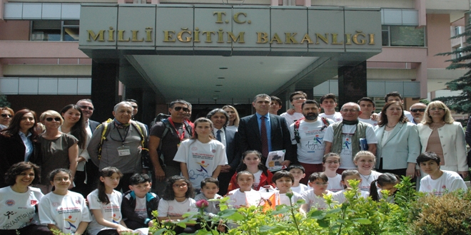 Selçuk: Çocuklarımız daha fazla hareket etmeli