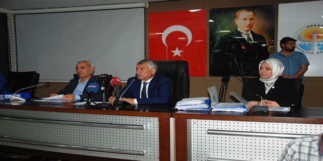 Adana Bykehir'de meclis toplants 7 dakika srd