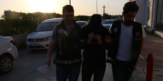FETÖ'ye şafak vakti operasyonu, ihraç edilen polisler dahil 11 gözaltı