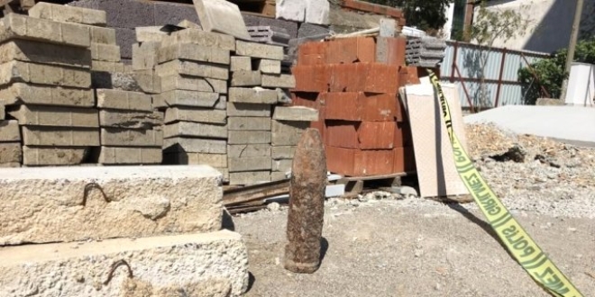 Haydarpaşa kazısında top mermisi çıktı