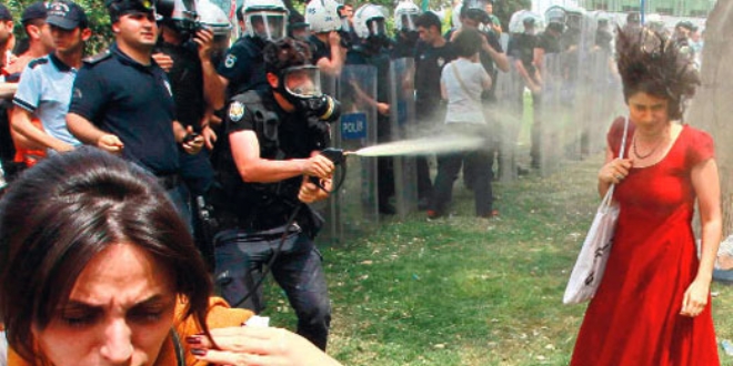 'Kırmızılı Kadın'ın, AYM'ye yaptığı başvuru sonuçlandı