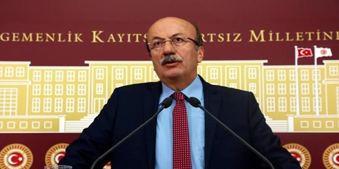 'Şu anda Merkez Bankasındaki yedek akçeye göz dikmiş durumdalar'