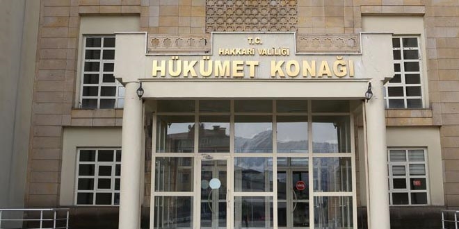 Hakkari'de 9 PKK'lı öldürüldü, cephanelik ele geçirildi
