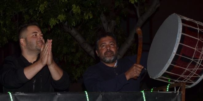 Konya'da sahurda davulcuya DJ eşlik etti