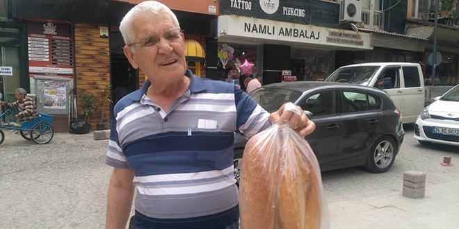 Denizli'de ekmeğe zam yapıldı