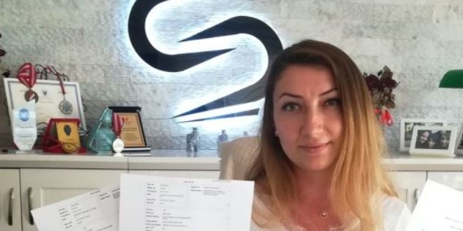 Hesabına yanlışlıkla gönderilen 1 kg altını iade etti