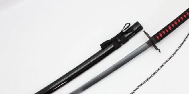 Adliyeye samuray klcyla girmeye almlar