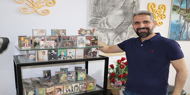 Biriktirdiği kaset koleksiyonuna paha biçemiyor