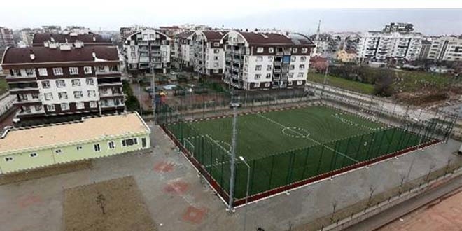 Mahalle tipi spor sahalarının sayısı hızla artıyor