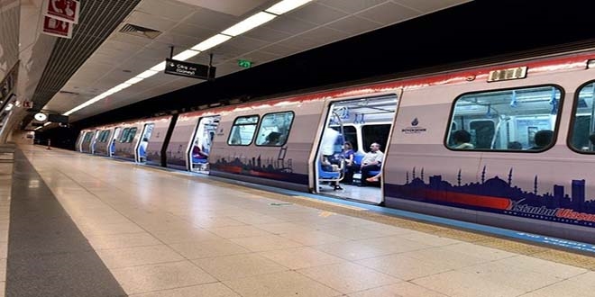 Ulaştırma Bakanı Turhan, yeni havalimanı metrosunun tarihini verdi