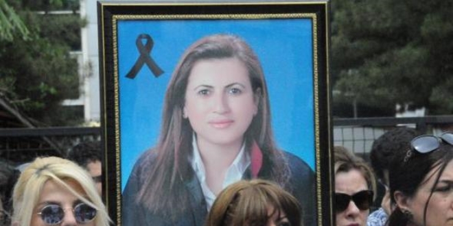 Doktor, ldrd avukat eini daha nce dvm