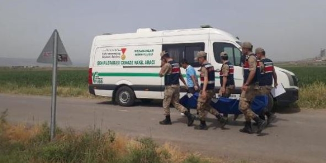 Ayaklarn ykarken kanala den Ferhat ld