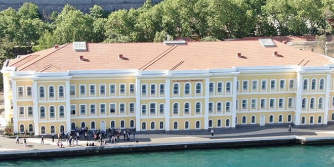Galatasaray Üniversitesi'nin restorasyon tamamlandı