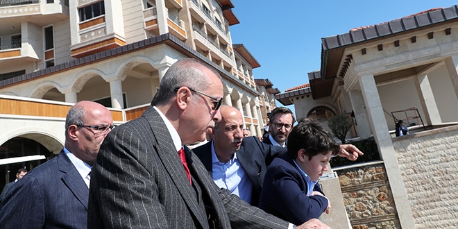 Erdoğan: Kimse bu ülkede darbe yapamaz