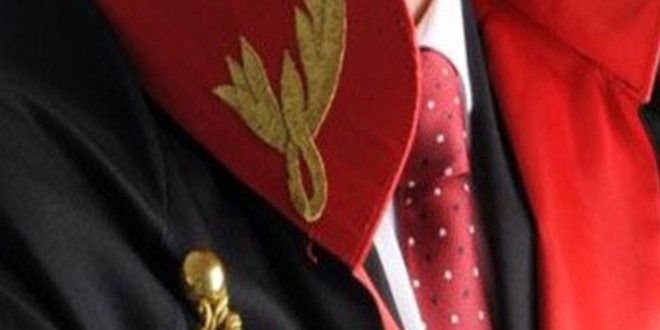 Avukatlara, yeşil pasaport hakkı geliyor
