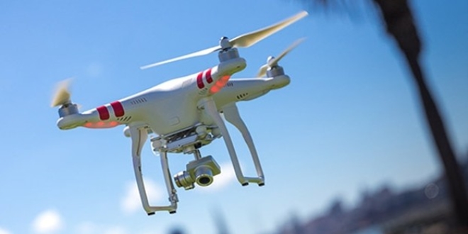 stanbul'da 'drone'lu bayram trafii denetimi