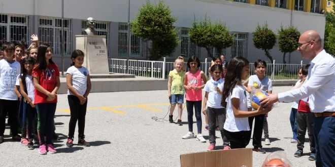 Ankara Büyükşehirden çocuklara bayram hediyesi