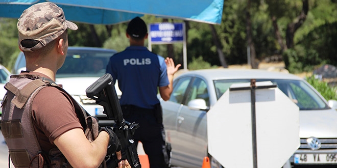 Bodrum kitlendi, adım atacak yer kalmadı