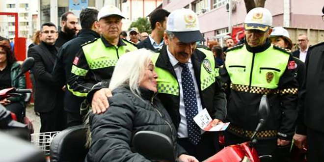 Samsun Valisi 'drone' ile trafiği denetledi