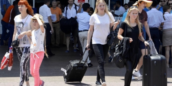 Antalya 5 ayda 3 milyon 310 bin turist ağırladı