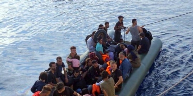 Ege'de bu yıl yakalanan düzensiz göçmen sayısı 16 bini geçti
