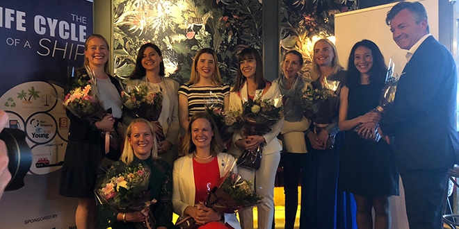 'zlenecek 10 Baarl Kadn' listesinde 2 Trk var