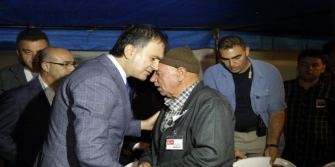 AK Parti Sözcüsü Çelik'ten asker ailelerine ziyaret