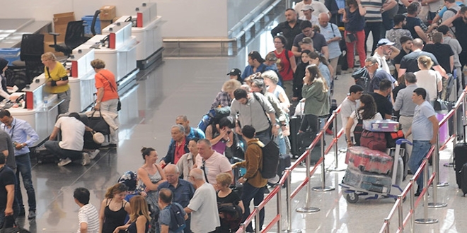 Bayram tatilinde 12 milyarlık ekonomi oluştu