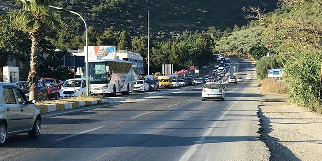 İşte tatilin 7 gününde Kuşadası'na giren araç sayısı