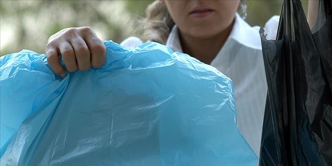 'Siyah poşetler plastikler içerisinde en zararlı olanıdır'