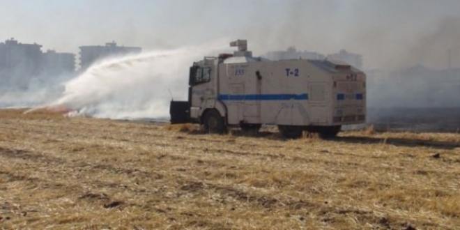 Mayınlı alanda çıkan yangına TOMA müdahale etti