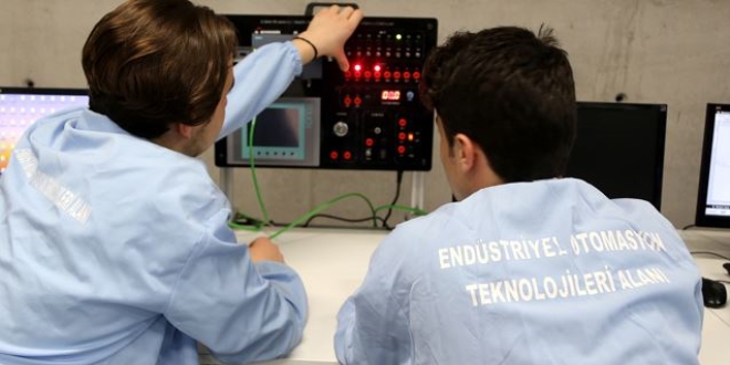 Otomotiv sektörü eleman ihtiyacını bu liseden karşılıyor