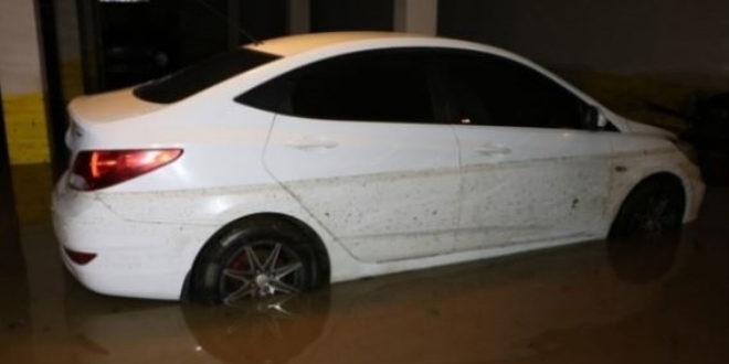 Ankara'da 40 araç kullanılamaz hale geldi