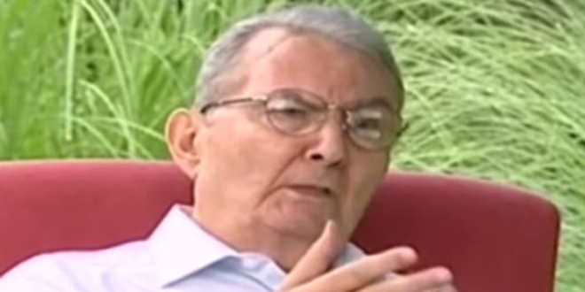 Deniz Baykal: Sorgulamaya başladım... Gerçek güzellik iyi insan olmak