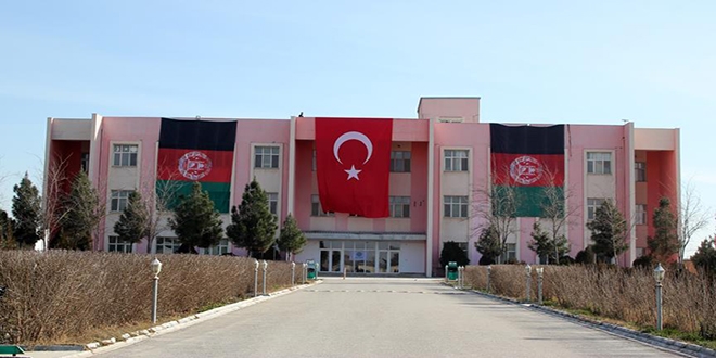 Afganistan'daki FETÖ'ye ait bir okul TMV'ye devredildi